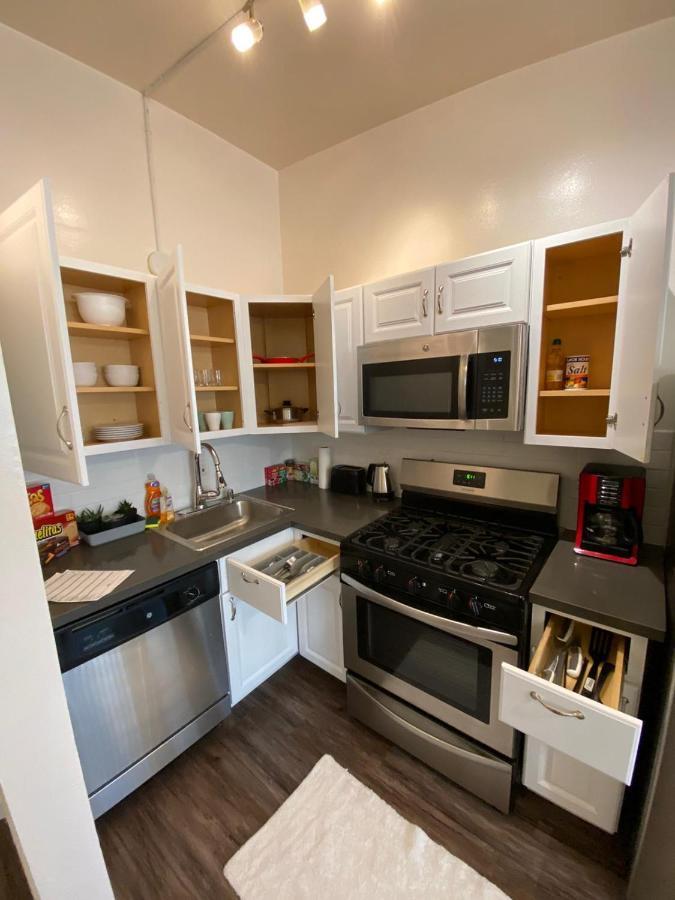 לוס אנג'לס Cozy Andcomfortable Hollywood Apartment מראה חיצוני תמונה